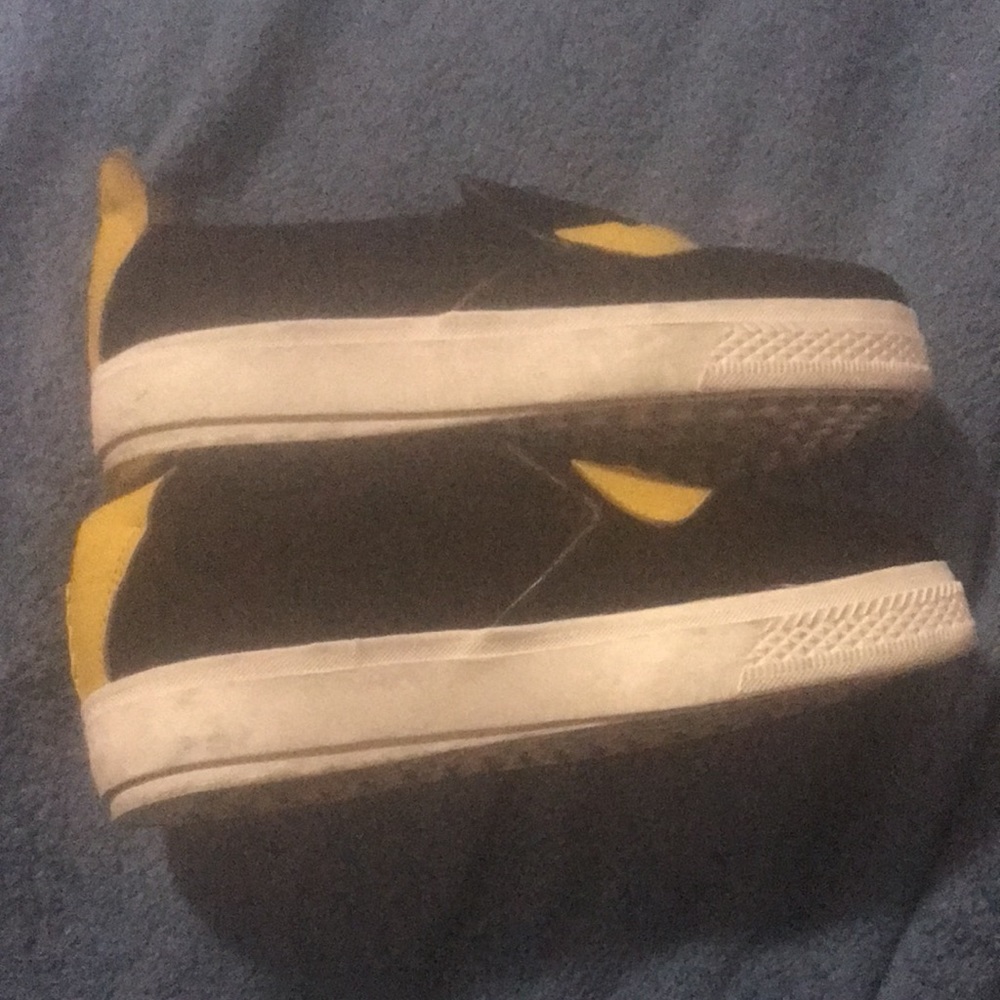 FENDI MONSTER SLIP ONS - Picture 4 of 6